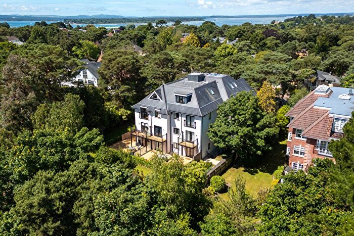 2 Bedroom Flat To Rent In Haven Road, Canford Cliffs, Poole, BH13