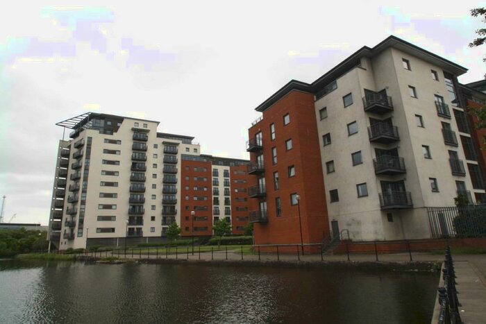2 Bedroom Flat To Rent In Galleon Way, Cardiff, CF10