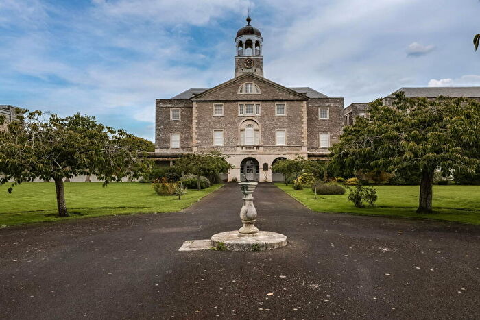 2 Bedroom Apartment For Sale In Copenhagen Court The Millfields Craigie Drive, PL1