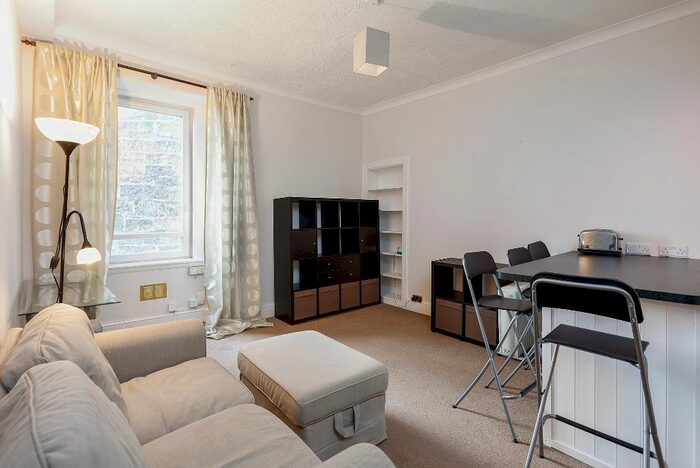 1 Bedroom Flat To Rent In Salmond Place, Abbeyhill, Edinburgh, EH7