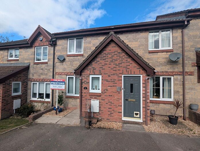 2 Bedroom Terraced House For Sale In Bryn Onnen, Bridgend, CF33