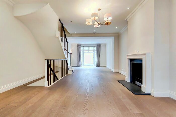 3 Bedroom Terraced House To Rent In Fairholt Street, Knightsbridge, London, SW7