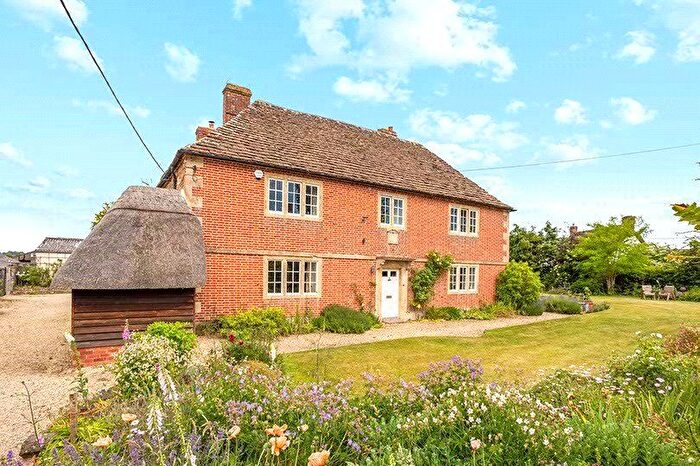 5 Bedroom Detached House To Rent In Martins Road, Keevil, Trowbridge, Wiltshire, BA14