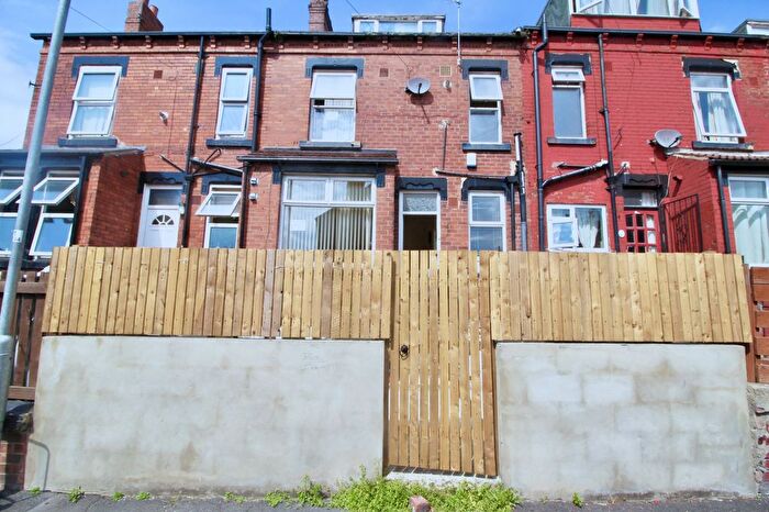 1 Bedroom Flat To Rent In Trafford Terrace, Leeds, LS9