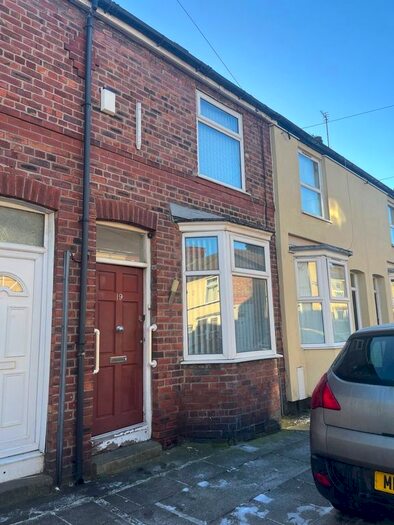 2 Bedroom Terraced House To Rent In Forfar Road, Old Swan, Liverpool, L13