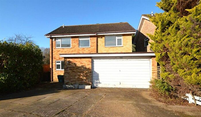 4 Bedroom House To Rent In Noke Side, St Albans, Hertfordshire, AL2
