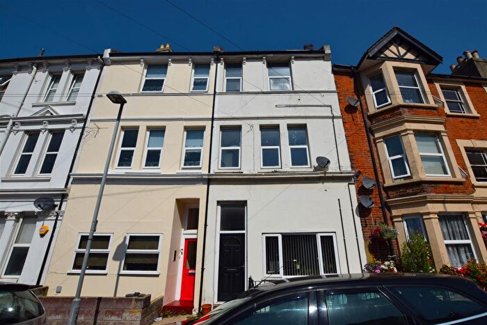1 Bedroom Flat To Rent In Manor Road, Hastings, TN34