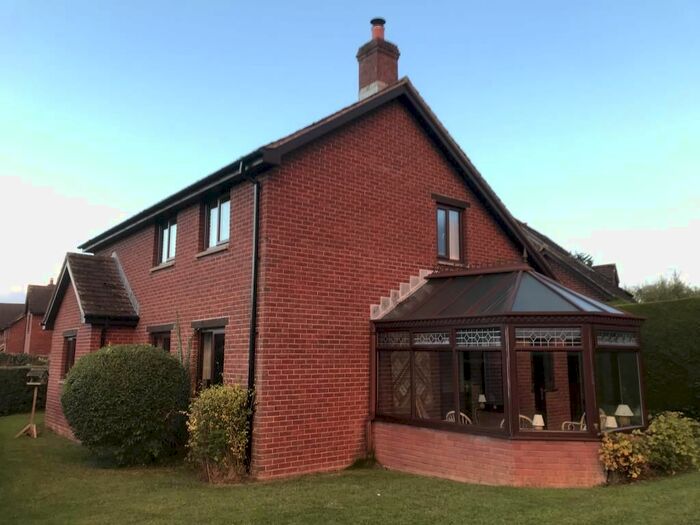 3 Bedroom Detached House For Sale In Hay On Wye, Llanigon HR3