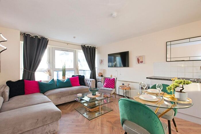 1 Bedroom Flat For Sale In Calderwood Street, London, SE18