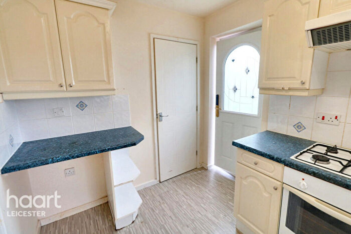 3 Bedroom End Of Terrace House For Sale In Ryder Road, Leicester, LE3