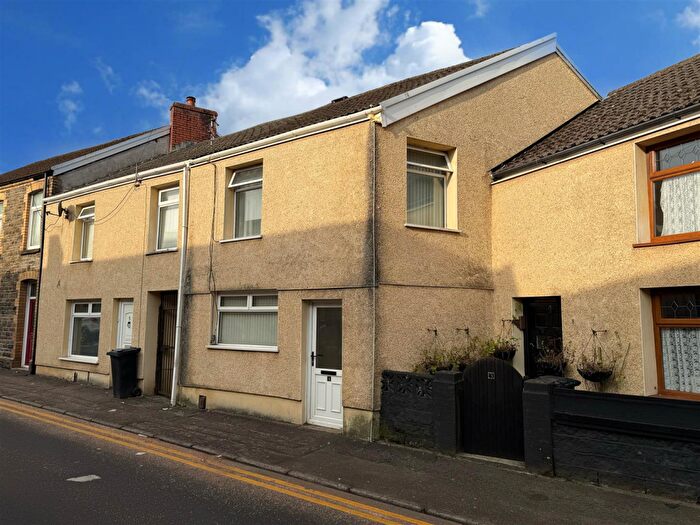 3 Bedroom Terraced House To Rent In Crythan Road, Neath, SA11