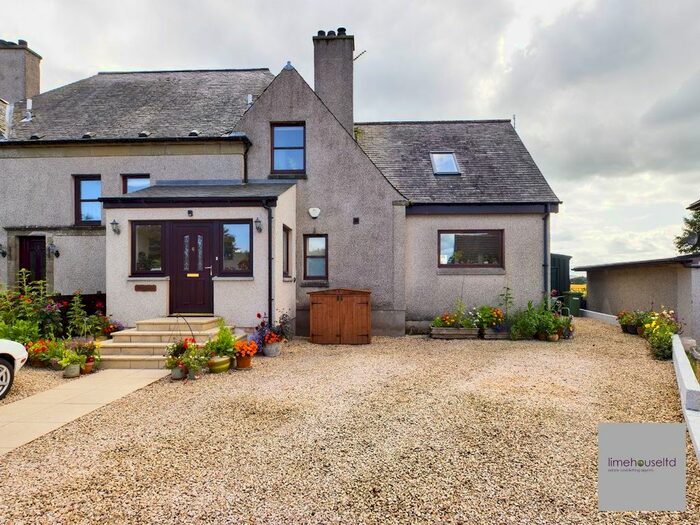 3 Bedroom Semi-Detached House For Sale In Limekiln Road, Macbiehill, West Linton, EH46