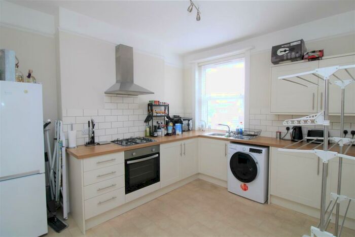 2 Bedroom Maisonette To Rent In Preston Drove, Brighton, BN1