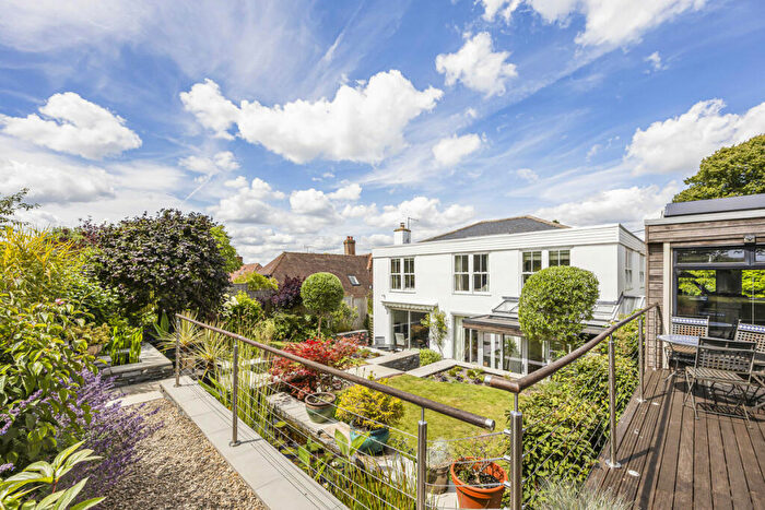 5 Bedroom Detached House For Sale In London Road, Blewbury, OX11