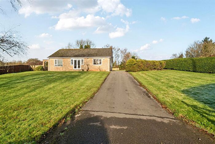 3 Bedroom Detached Bungalow To Rent In Silton, Gillingham, SP8