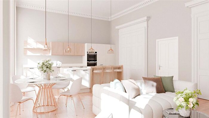 1 Bedroom Flat For Sale In Queen Street, Edinburgh, Midlothian, EH2