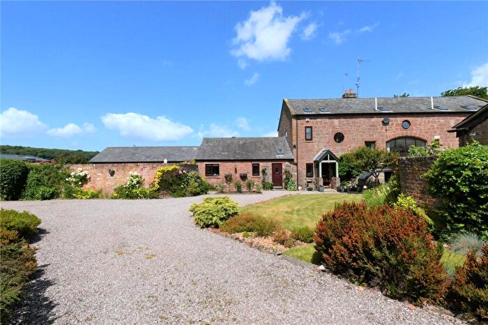 4 Bedroom Cottage To Rent In East Farm Mews, Caldy, Wirral, CH48