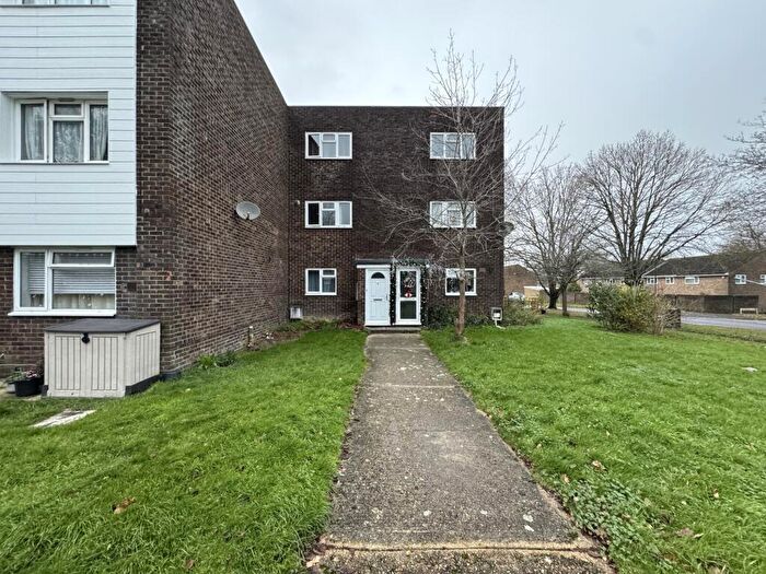2 Bedroom Maisonette To Rent In Wakehams Green Drive, Crawley, RH10