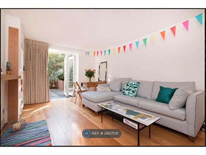 1 Bedroom Flat To Rent In Sutherland Avenue, London, W9