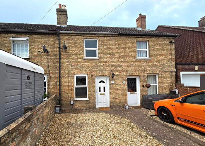 2 Bedroom Terraced House For Sale In St Neots Road, Sandy, SG19