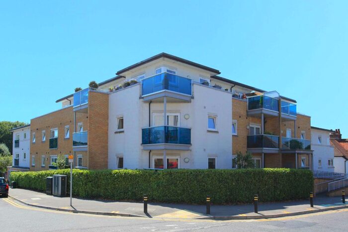 2 Bedroom Flat To Rent In Waters Reach, Reservoir Road, Ruislip, HA4
