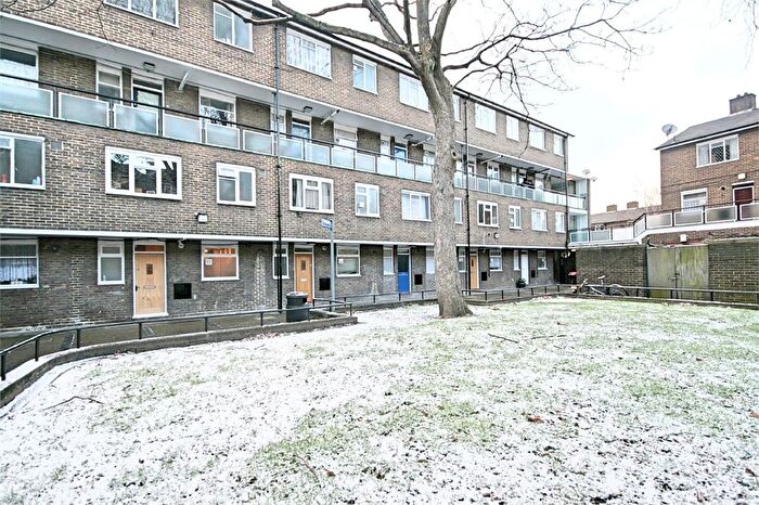 3 Bedroom Maisonette To Rent In Caldwell Street, Oval, SW9