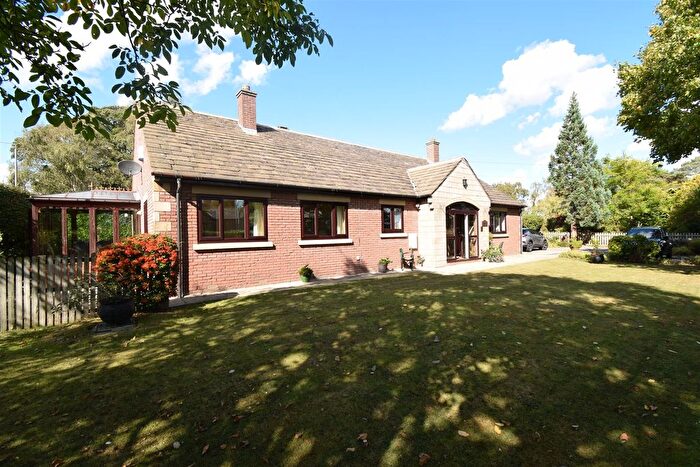 2 Bedroom Semi-Detached Bungalow To Rent In Sycamore Lane, West Bretton, Wakefield, WF4