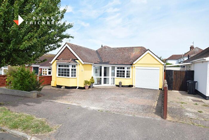 3 Bedroom Detached Bungalow For Sale In Hillside Crescent, Holland-on-Sea, Essex, CO15
