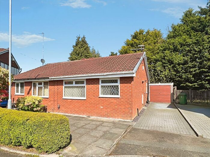 1 Bedroom Bungalow For Sale In The Sheddings, Great Lever, BL3