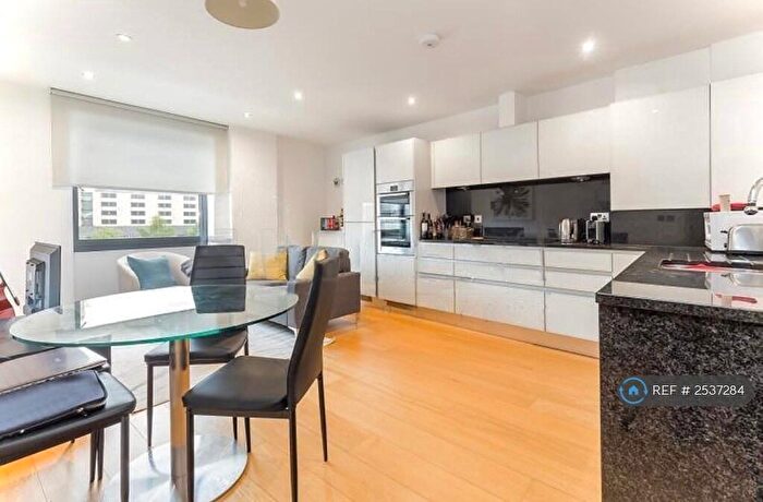 1 Bedroom Flat To Rent In Alie Street, London, E1