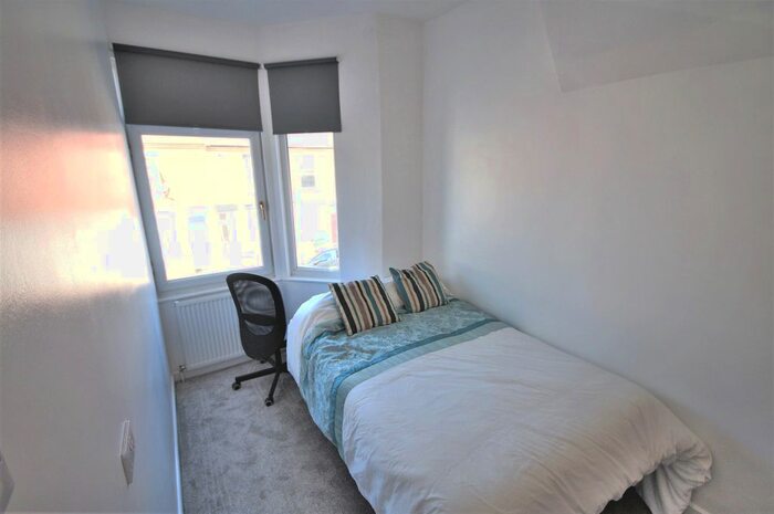 2 Bedroom Flat To Rent In Gresham Street, Coventry, CV2