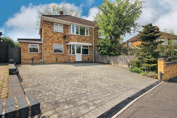 4 Bedroom Semi-Detached House For Sale In Thornton Crescent, Wendover, Aylesbury, HP22