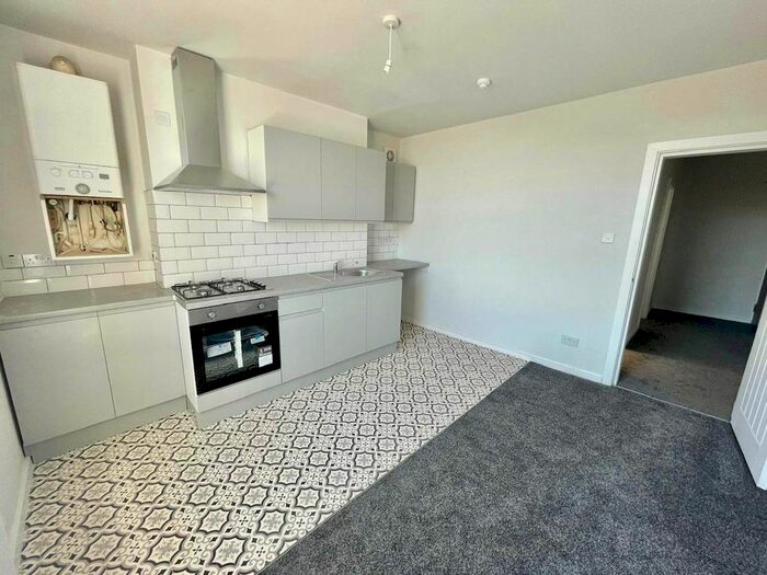 2 Bedroom Flat To Rent In Sheffield Road, Barnsley, S70
