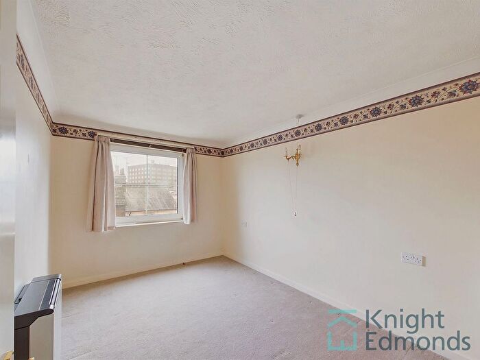 1 Bedroom Property To Rent In Marsham Street, Maidstone, ME14