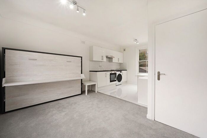 Studio For Sale In Avonmore Road, W14