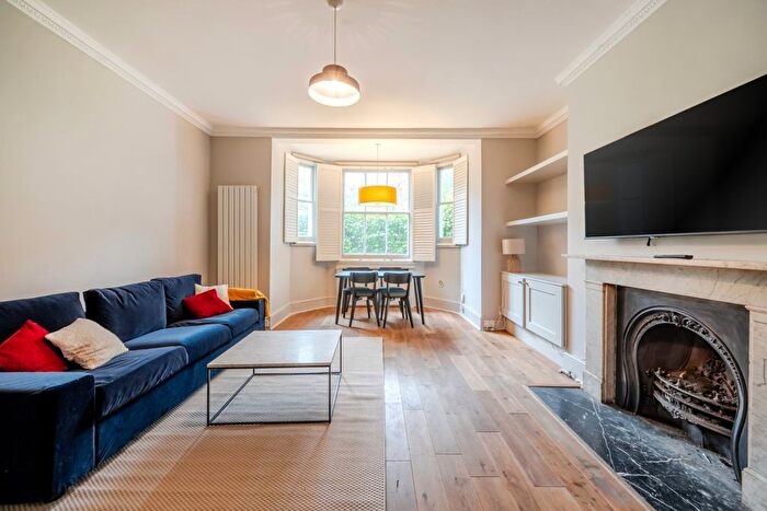 2 Bedroom Flat To Rent In Upper Park Road, London, NW3