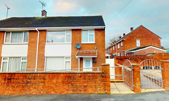 3 Bedroom Semi-Detached House To Rent In Beech Road, Carmarthen, Carmarthenshire, SA31