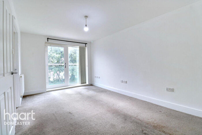 2 Bedroom Semi-Detached House For Sale In School House Mews, Hyde Park, Doncaster, DN1