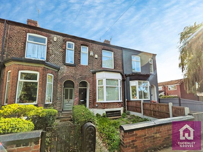 3 Bedroom Terraced House For Sale In Canal Bank, Monton, M30
