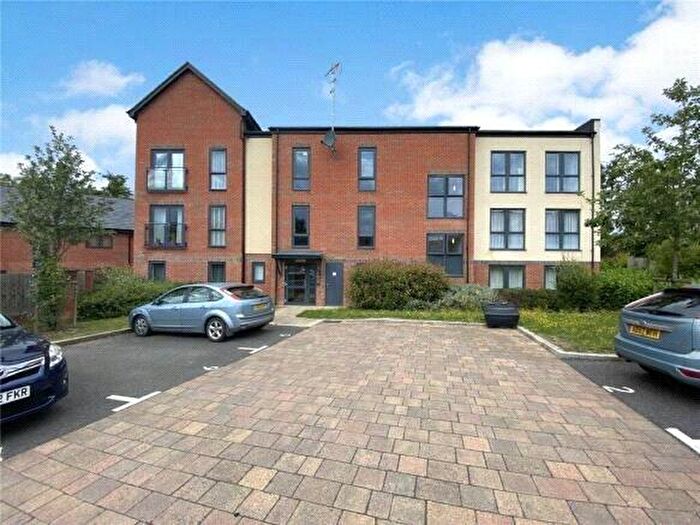 2 Bedroom Apartment For Sale In Hornbeam Place, Arborfield Green, Reading, RG2