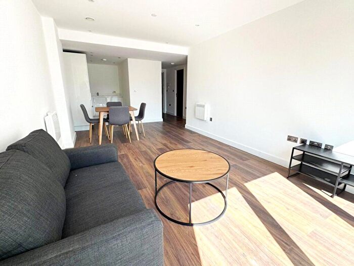 2 Bedroom Apartment To Rent In The Grand Exchange, Market Street, Bracknell, Berkshire, RG12