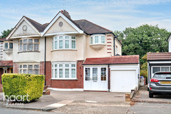 3 Bedroom Semi-Detached House For Sale In Netherpark Drive, Gidea Park, RM2