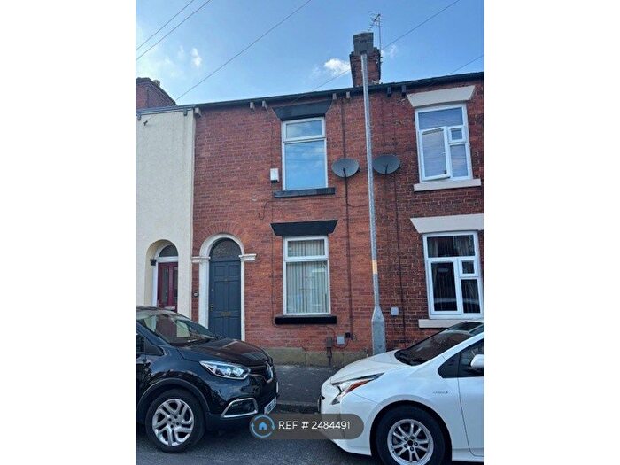 2 Bedroom Terraced House To Rent In Tower Street, Hyde, SK14