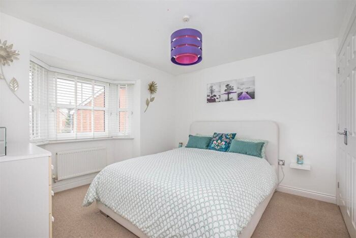 4 Bedroom Detached House For Sale In Turners Field, High Wycombe, HP13