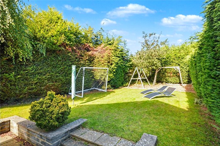 4 Bedroom Detached House For Sale In Adel Vale, Leeds, West Yorkshire, LS16