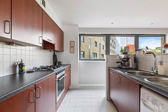 2 Bedroom Apartment For Sale In The Matrix Building (/), Cowcaddens Road, Cowcaddens, Glasgow City, G4