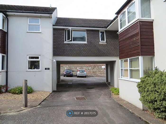 1 Bedroom Flat To Rent In Jubilee Court, Dorchester, DT1