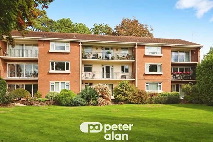 2 Bedroom Flat For Sale In Brooklea Park, Lisvane, Cardiff, CF14
