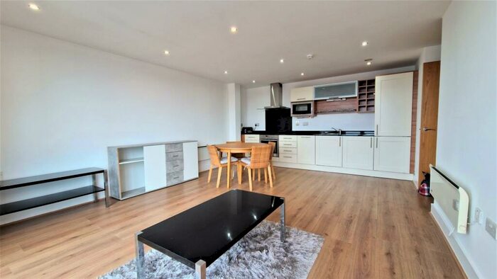 2 Bedroom Apartment To Rent In Cartier House, The Boulevard, Leeds, LS10