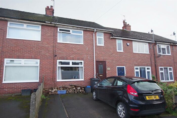 2 Bedroom House To Rent In Elland Lane, Elland, HX5